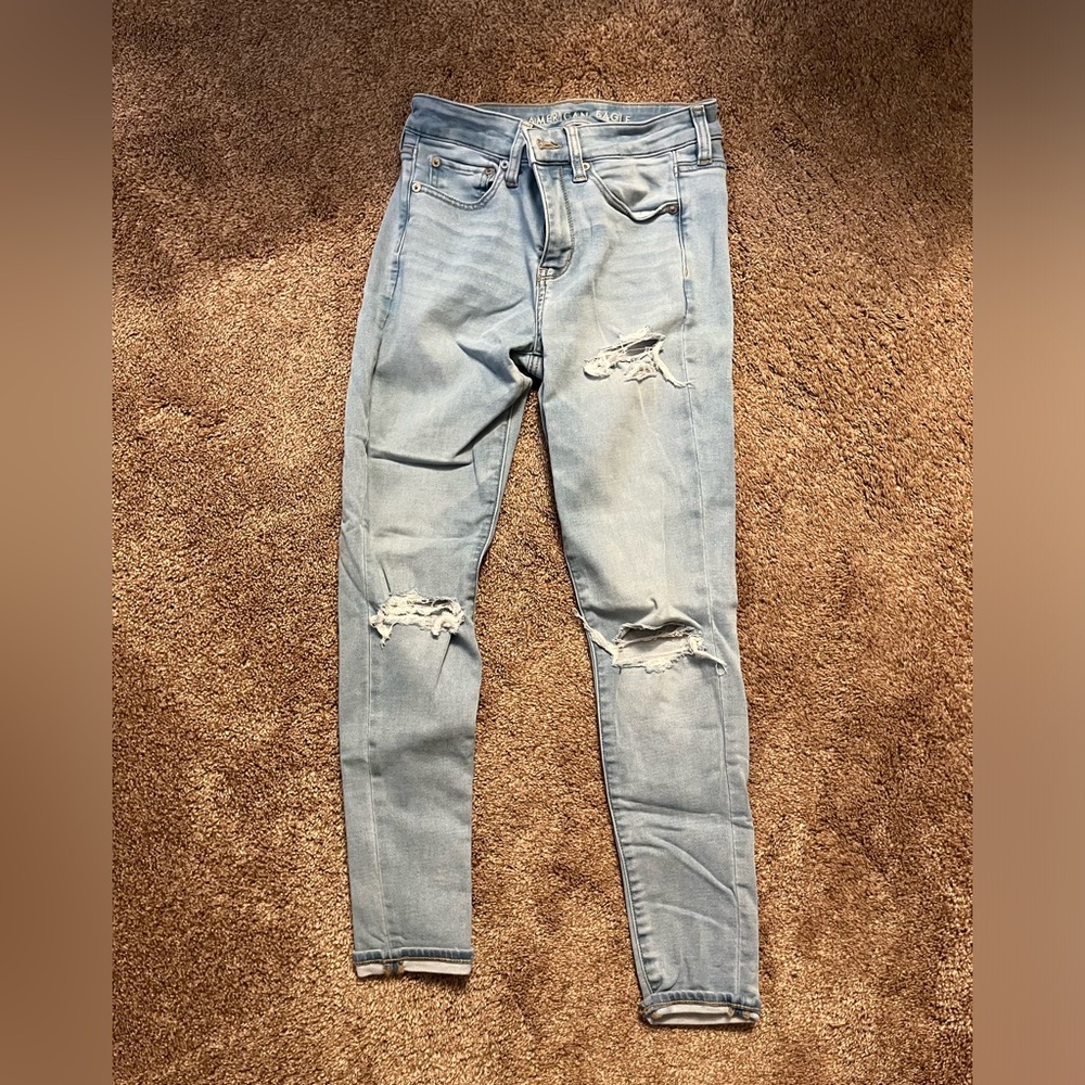 American eagle light wash skinny jeans